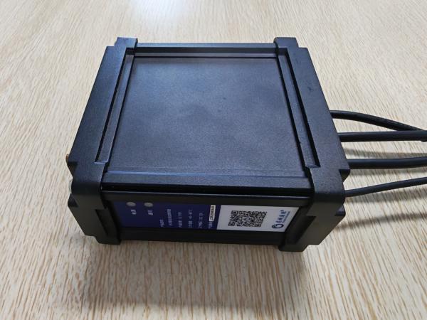LC-530 多功能在线监测终端实拍
